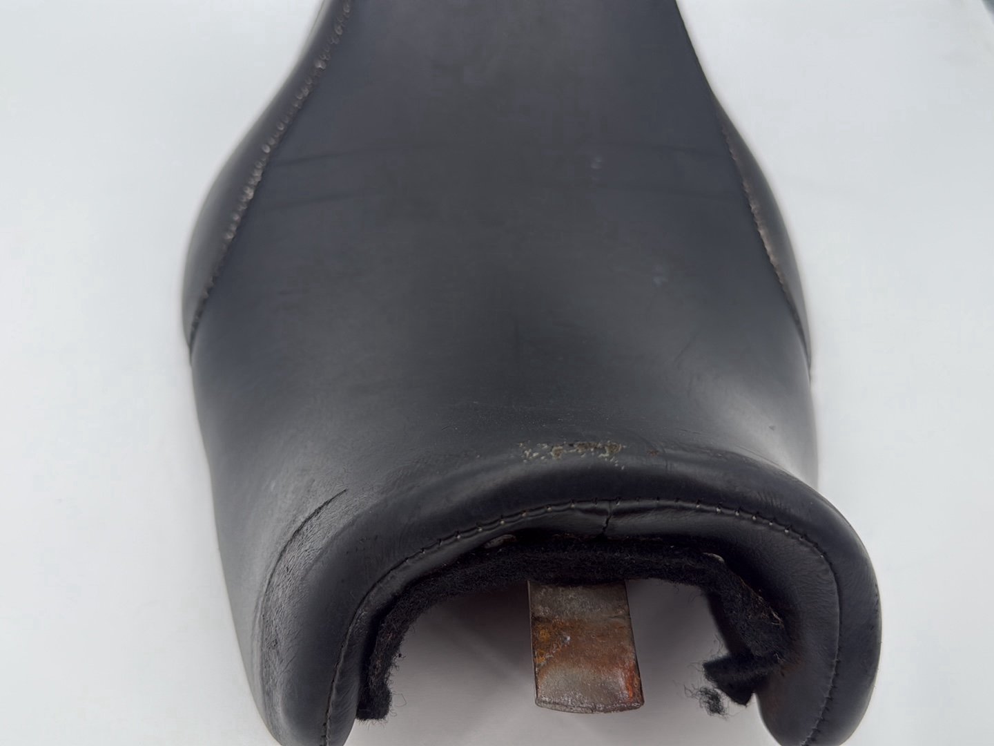 2014 Harley Sportster XL883L 883 SuperLow OEM Passenger Rider Driver Seat Saddle
