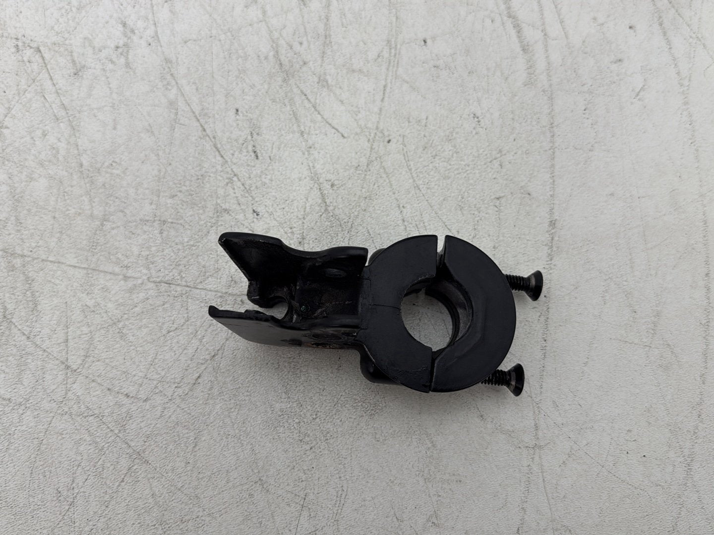 2011 Harley Softail FLSTFB Fat Boy OEM Clutch Control Lever Perch 38608-96