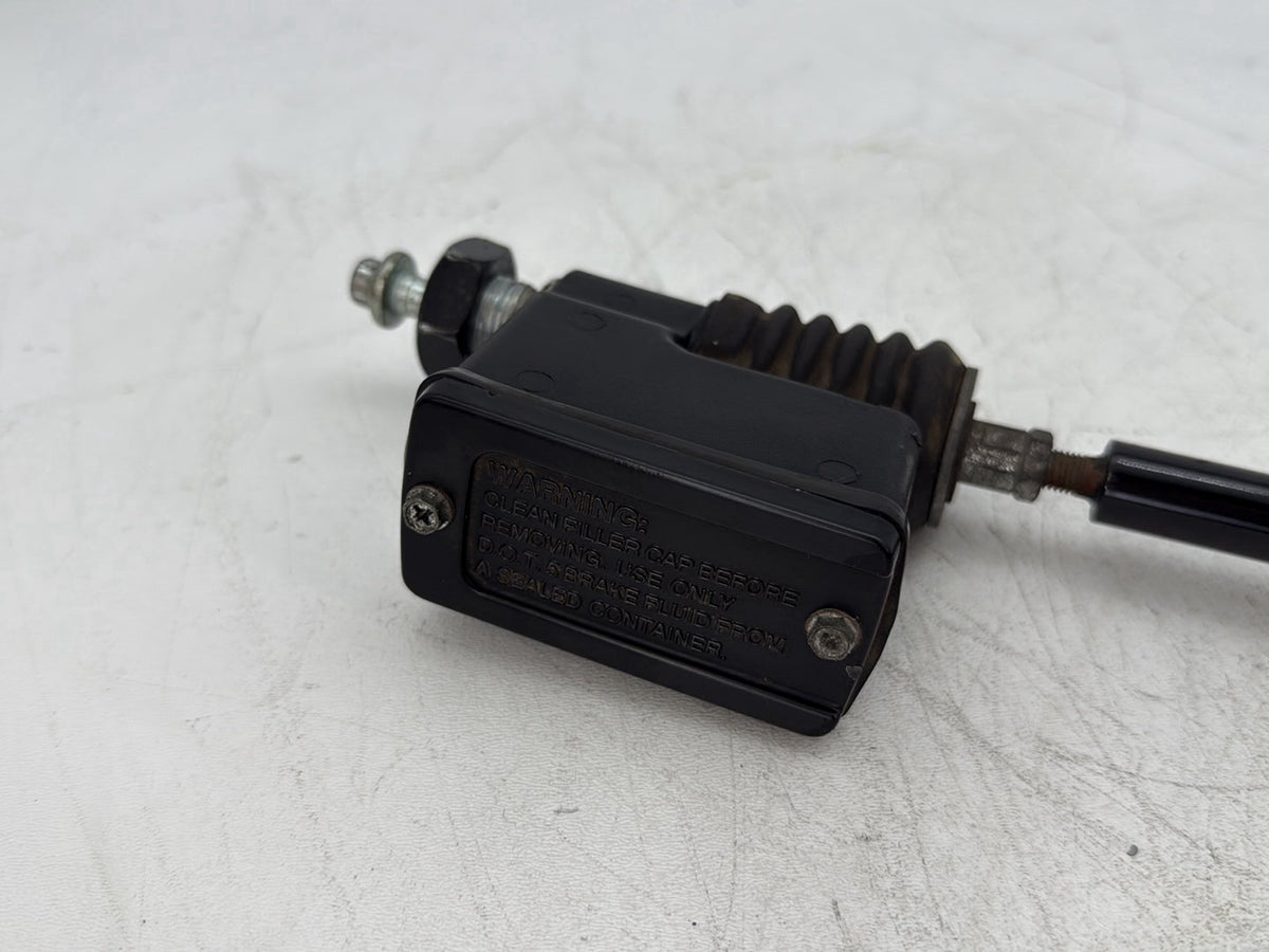 2000 Harley Dyna FXDWG Wide Glide OEM Rear Brake Master Cylinder Reservoir