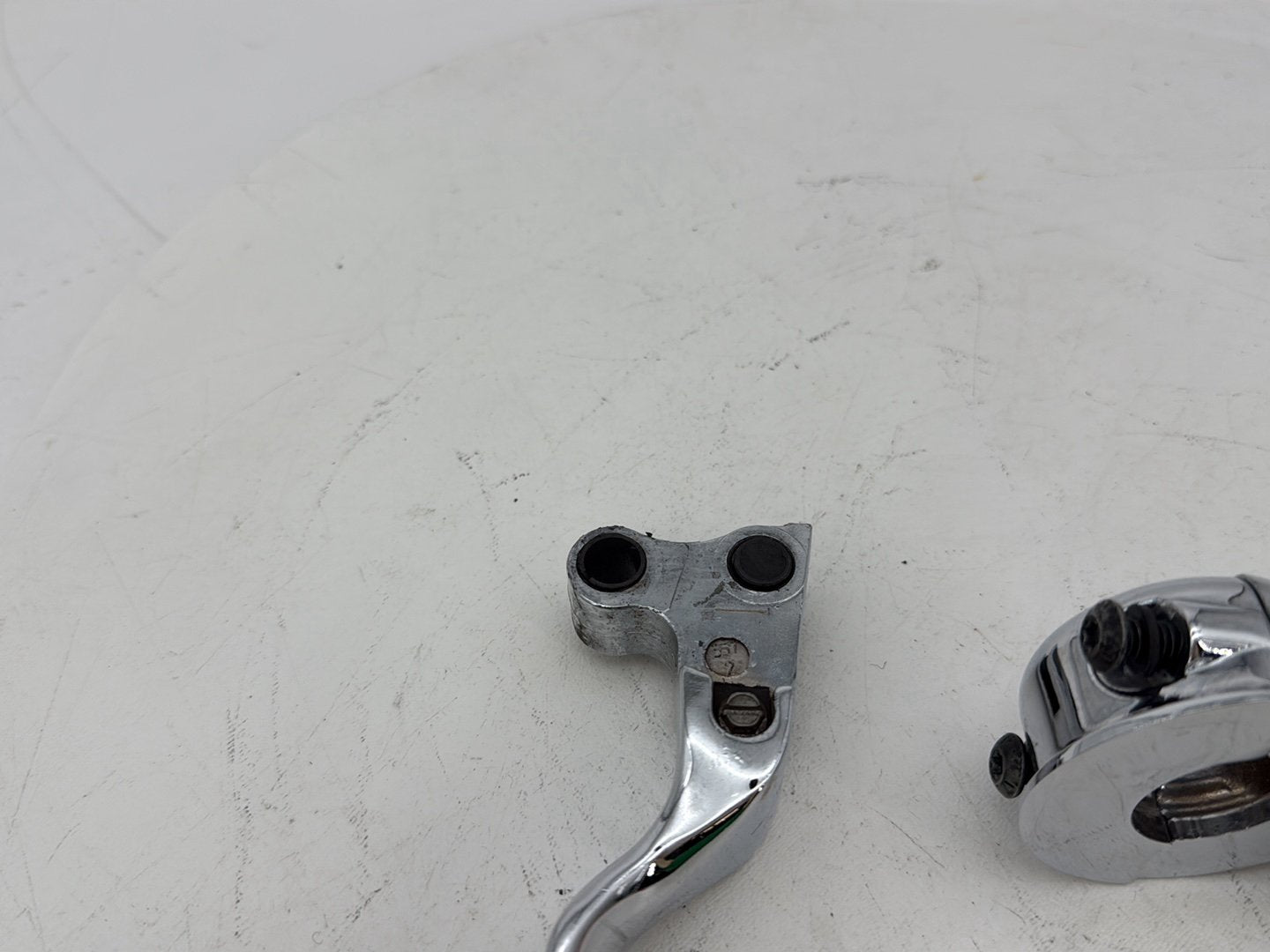 1999 - 2006 Harley-Davidson Touring CVO Screamin Eagle Road King Front Left Hand Clutch Control Lever 45077-07