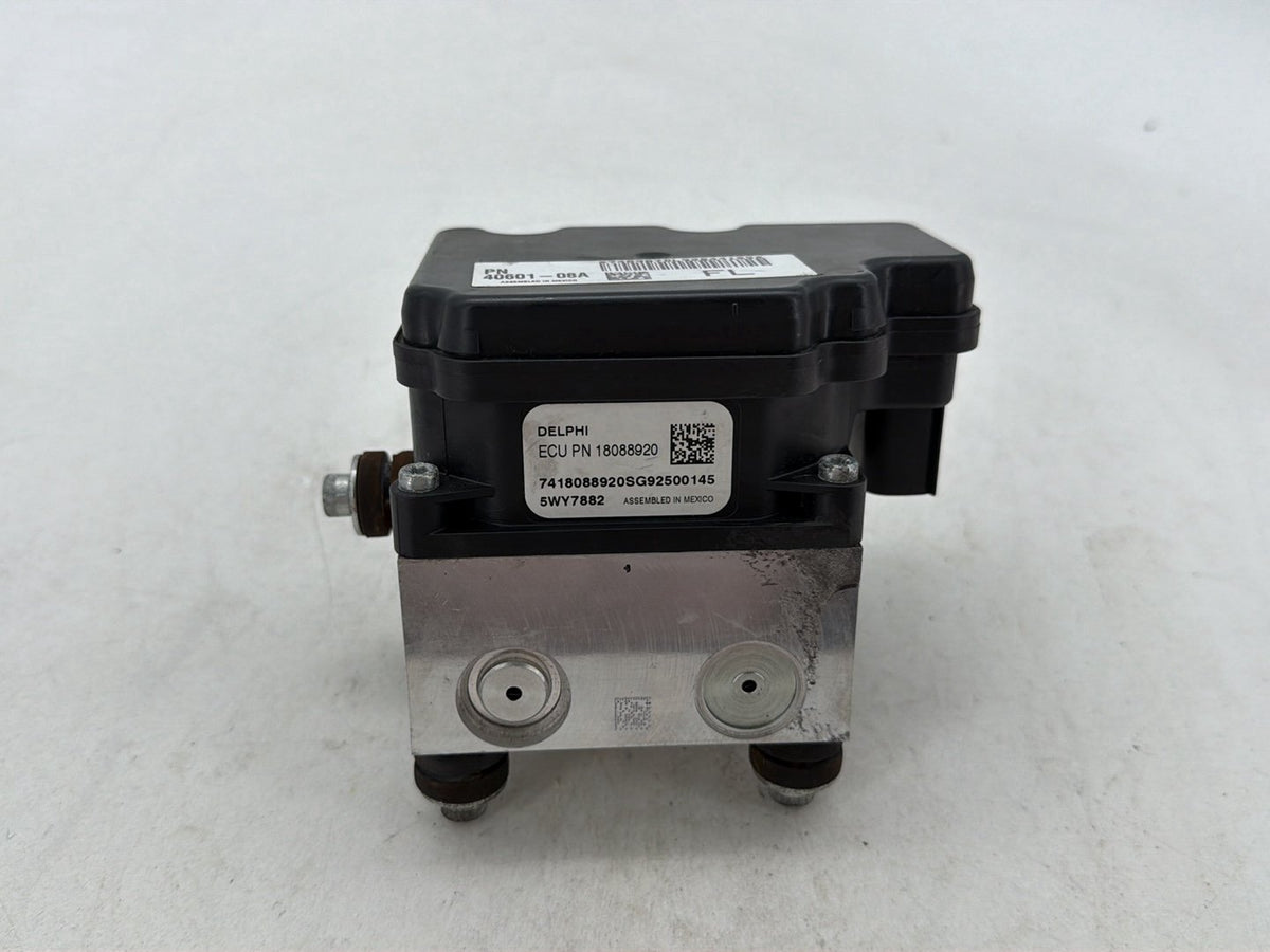 2010 Harley Street Glide Touring FLHX OEM ABS Brake Pump & Control Module