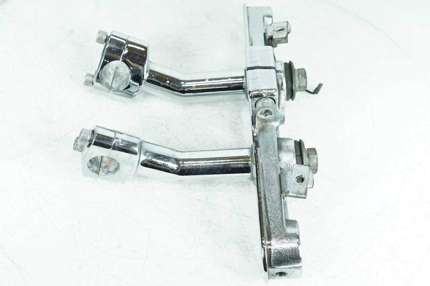 1999 - 2006 Harley-Davidson Softail Fat Boy Front Fork Upper Triple Tree Clamps  	45456-86B