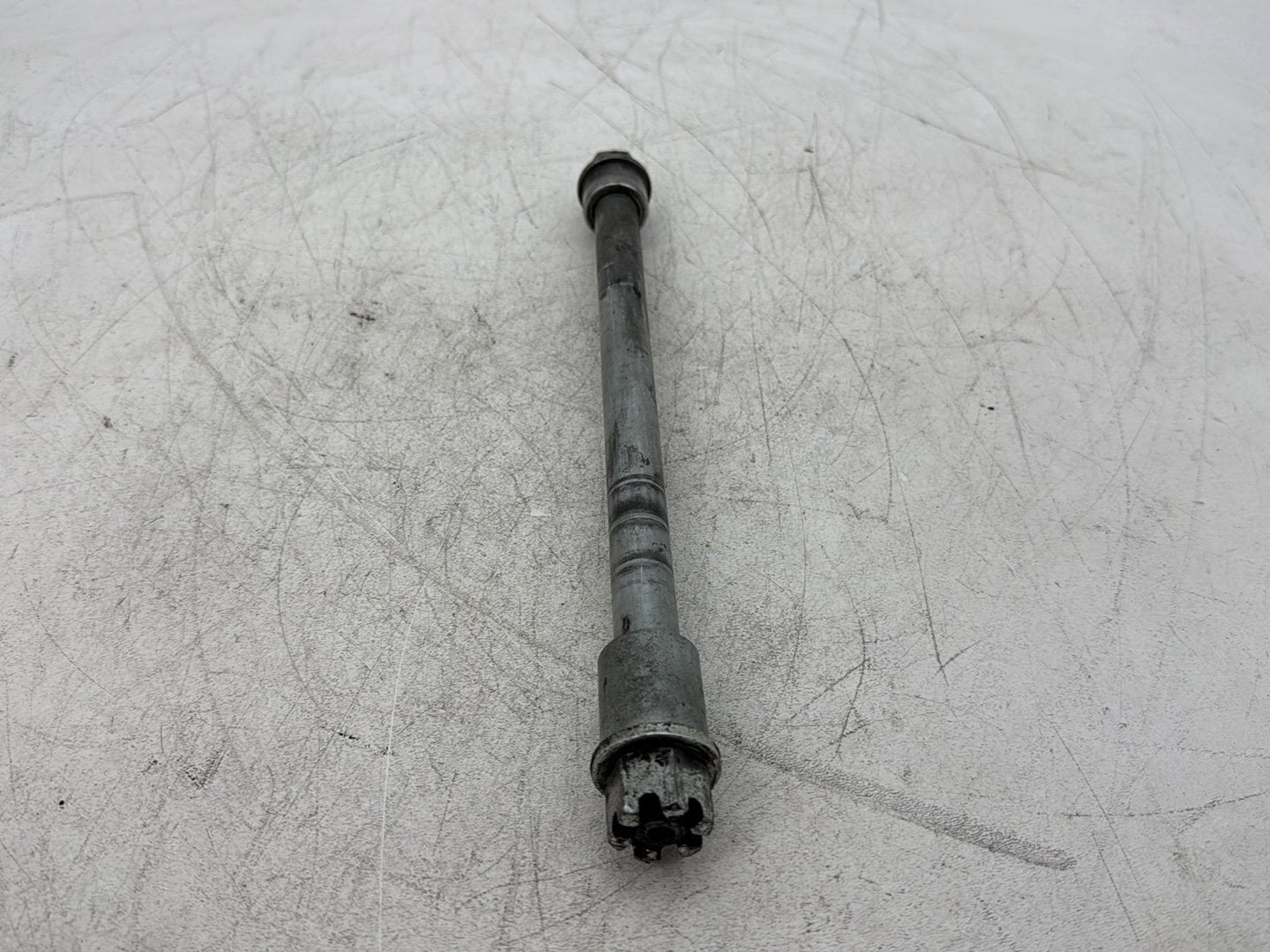 1995 Harley Road King Touring FLHR OEM Rear Wheel Axle Bolt Shaft