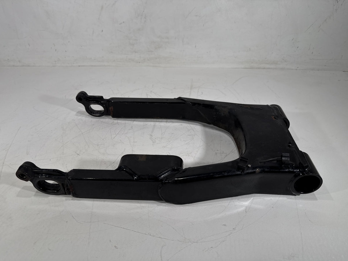 2006 Harley Road King Touring Custom OEM Rear Fork Swingarm Swing Arm