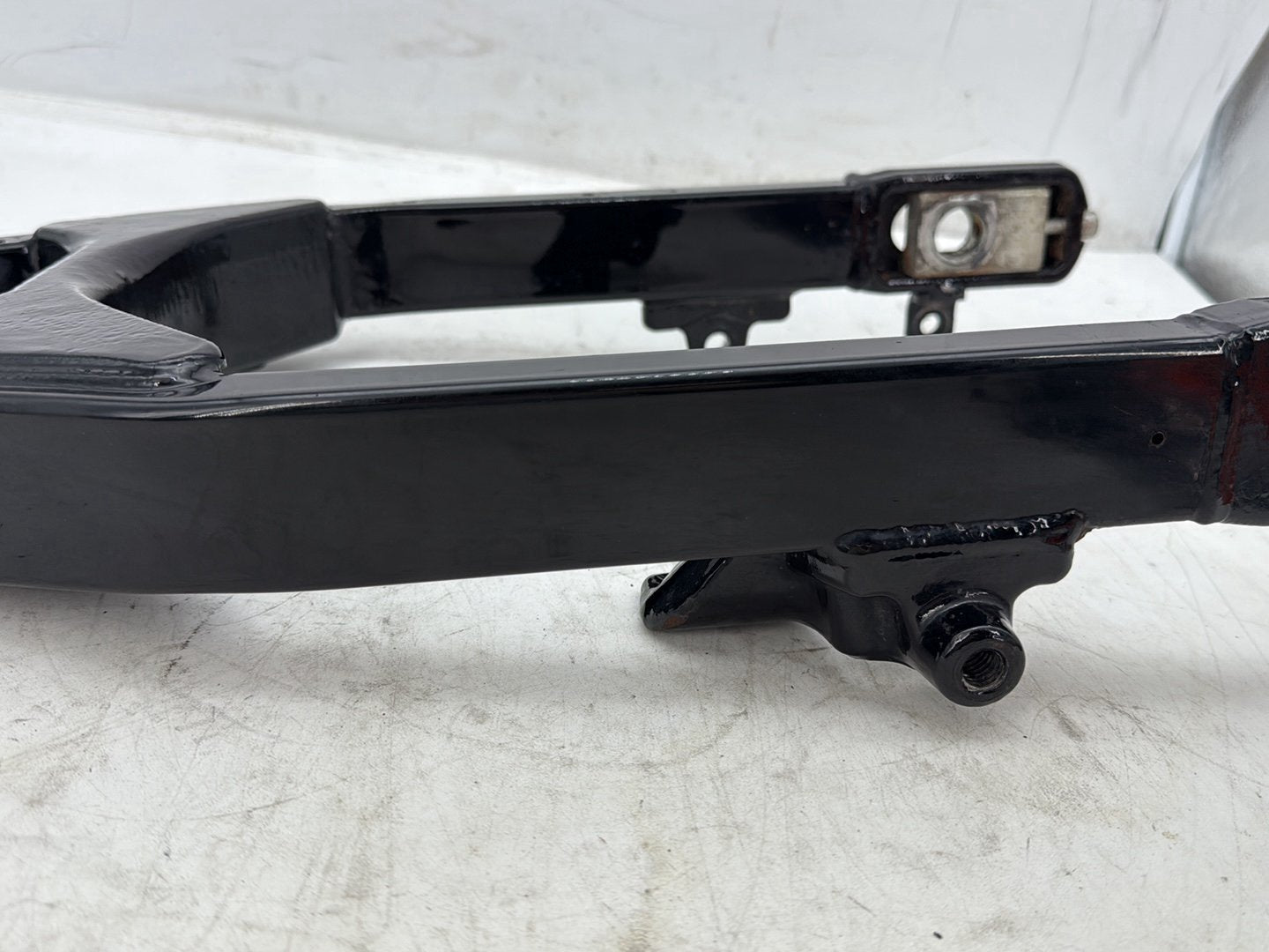 2012 Harley Dyna FXDF Fat Bob OEM Rear Fork Swingarm Swing Arm