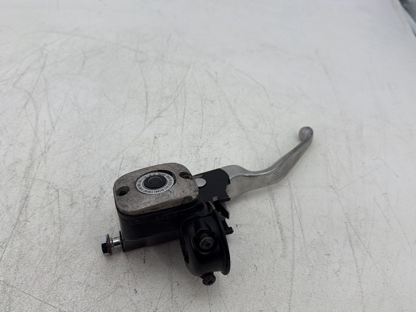 2006 Harley Softail FLST Heritage OEM Front Right Brake Lever Master Cylinder