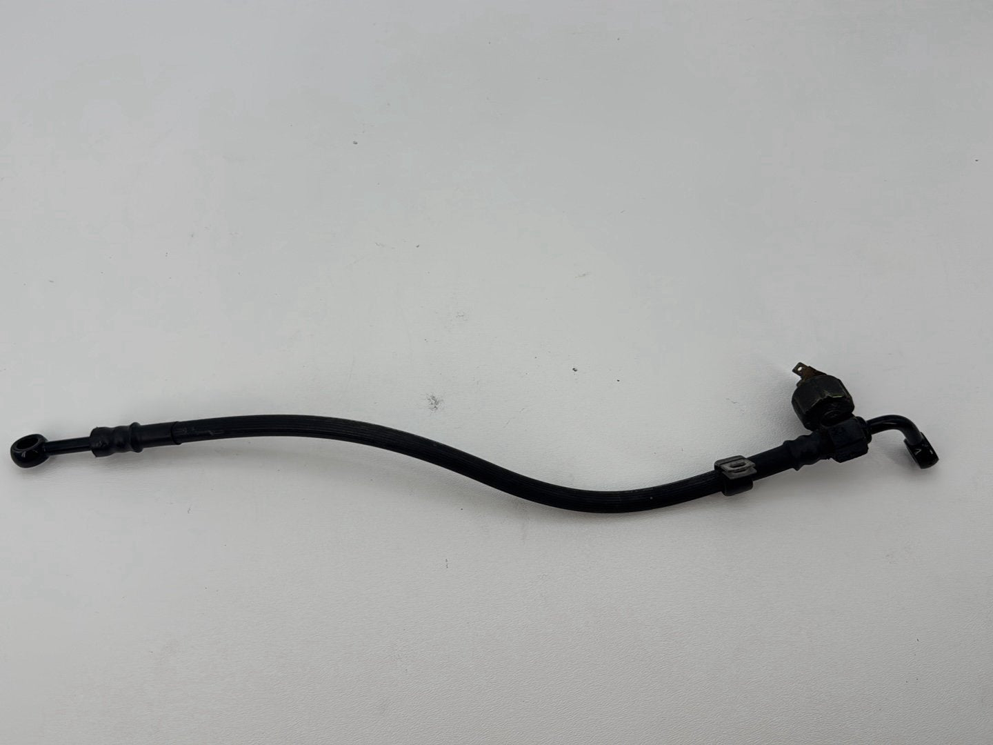1999 - 2006 Harley-Davidson Dyna Wide Glide Rear Brake Hose Line Pipe 40956-90B