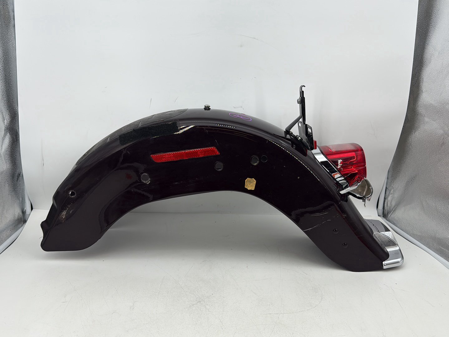 1999 - 2006 Harley-Davidson Softail Heritage Rear Wheel Fender & Turn Signals Bar 59144-06