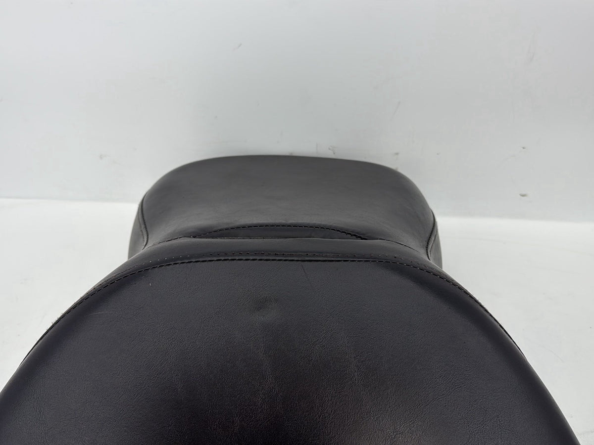 Harley-Davidson Misc  Passenger Rider Driver Seat Saddle 52164-09