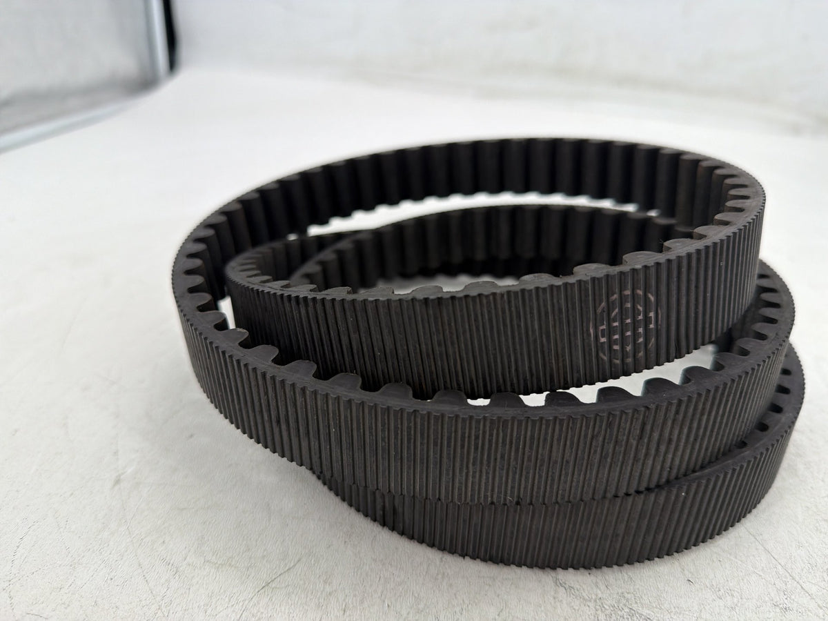 2001 Harley Heritage Softail Classic OEM Rear Drive Belt 40307-00B 135T 1-1/8"