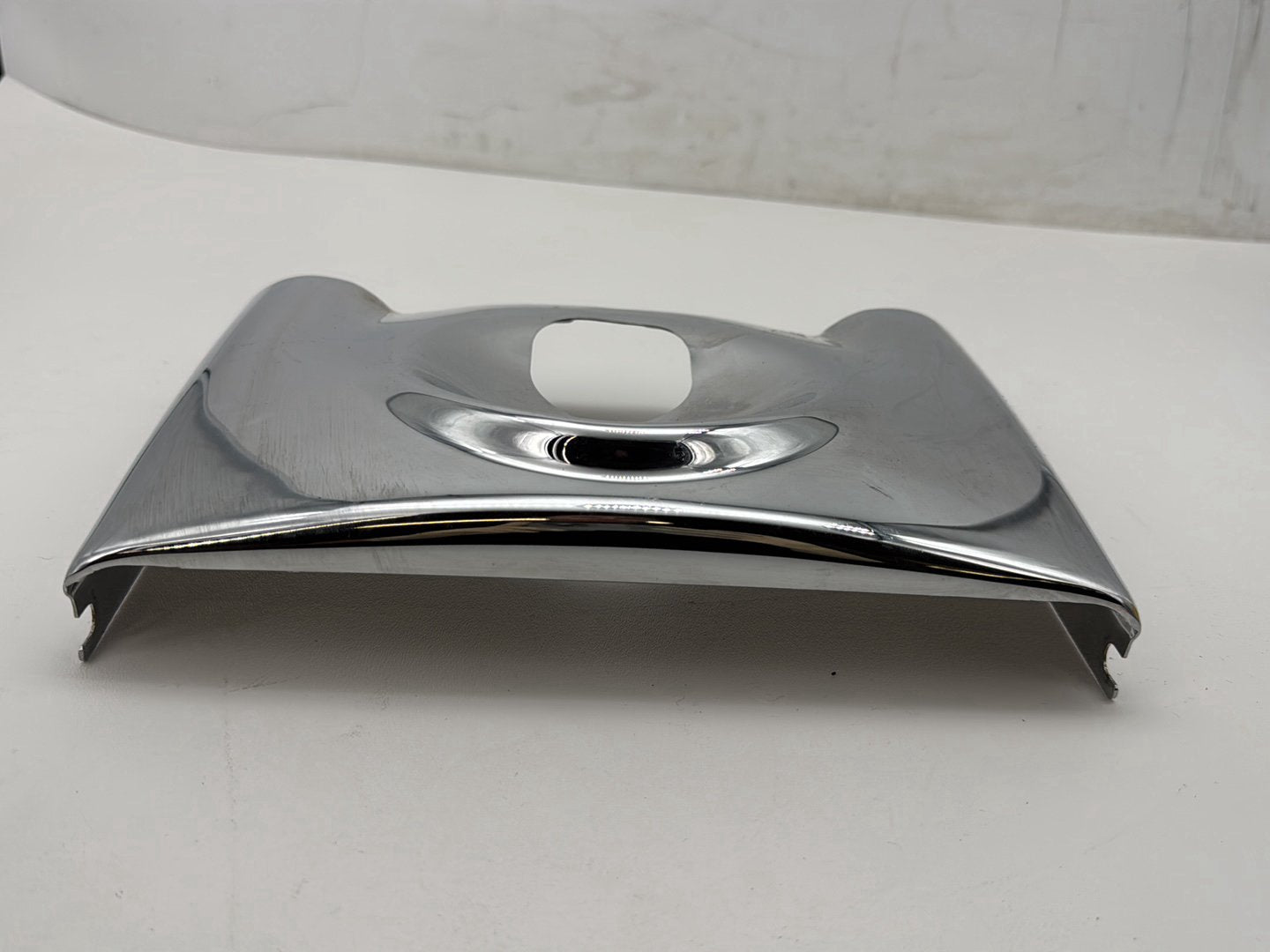 2008 Harley Softail Deluxe FLSTN OEM Front Upper Nacelle Headlight Cover Panel