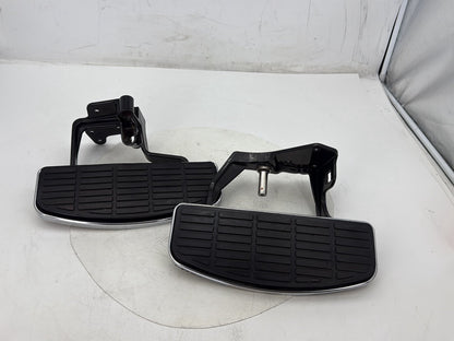2004 Harley Softail FLSTC Heritage Classic OEM Left Right Driver Floorboard Foot Rest