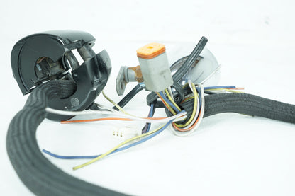 2000 - 2006 Harley-Davidson Dyna Street Bob Left Turn Signal Headlight Switches Controls 71597-96B