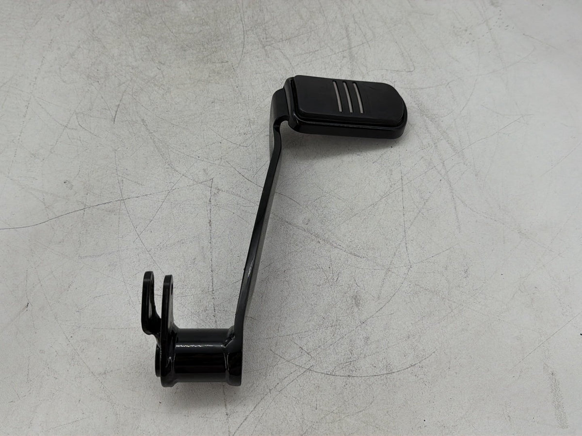 2018 Harley Road Glide Touring FLTRXS OEM Foot Brake Control Lever Pedal
