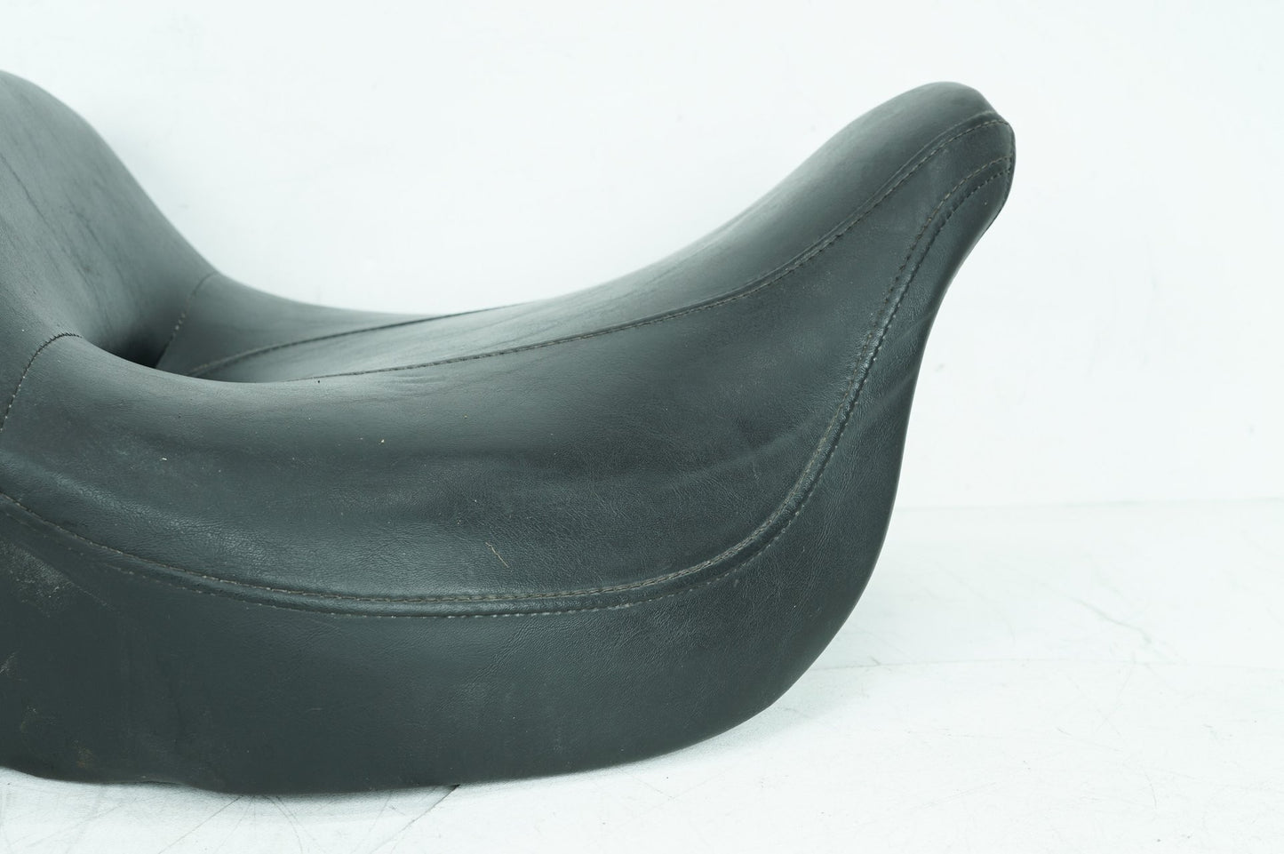 2007 - 2011 Harley-Davidson Touring Electra Glide Classic Passenger Rider Driver Seat Saddle 52164-09