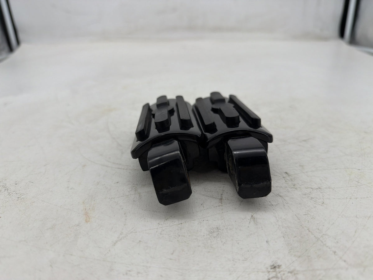 2020 Harley Softail Standard FXST OEM Left & Right Step Foot Rest Pegs