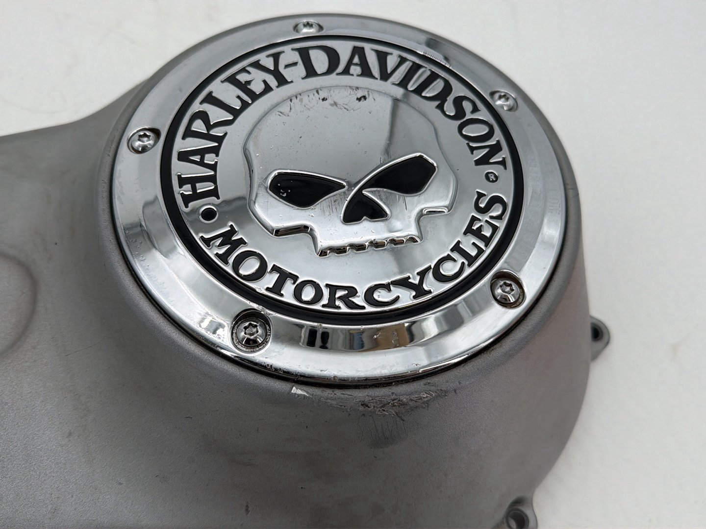 2009 Harley Dyna Street Bob FXDB OEM Outer Primary Clutch Cover Willie G Skull