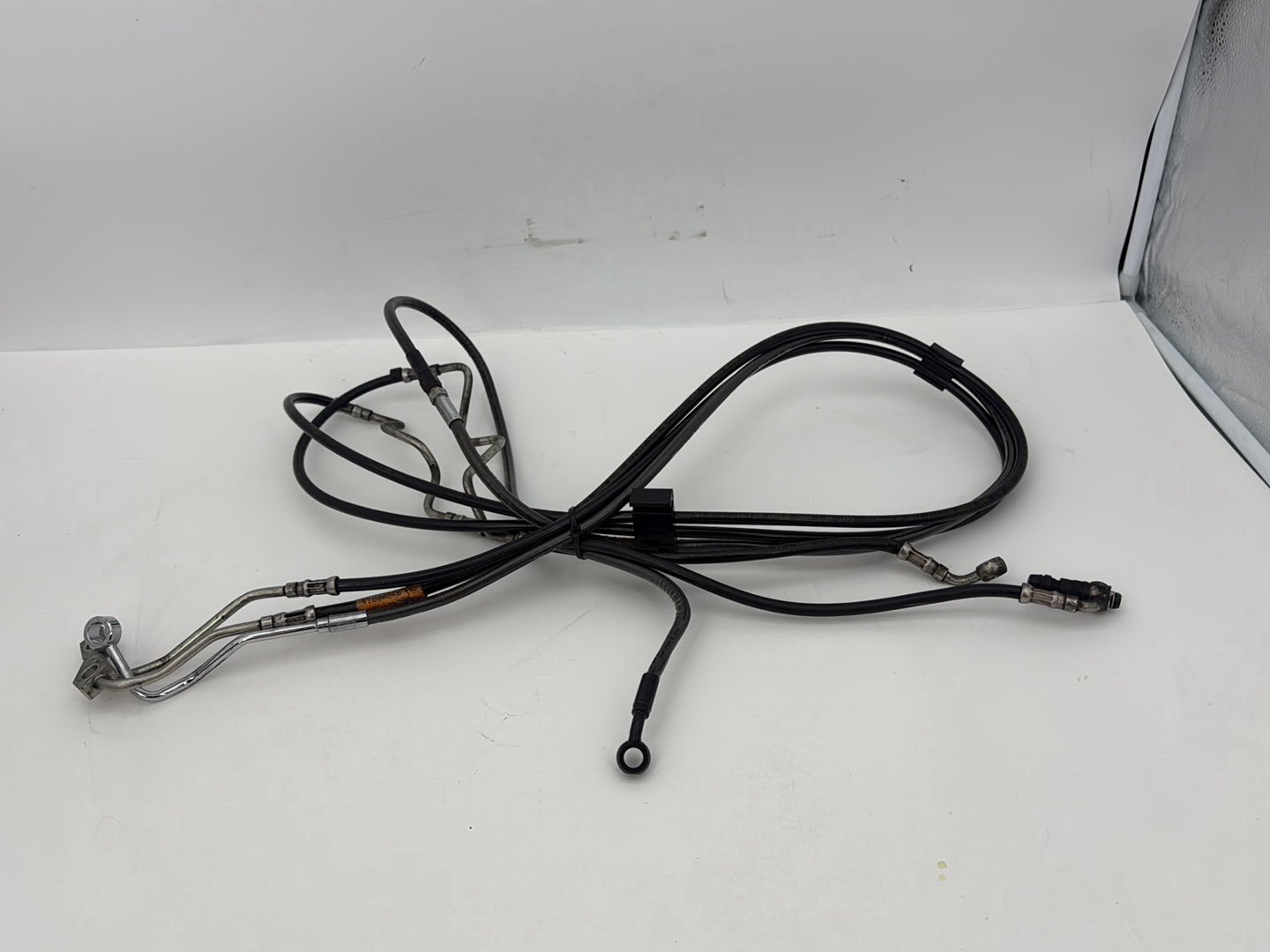 2019 - 2023 Harley-Davidson Touring Road King Special Front Brake Hose Line Pipe ABS 41800542