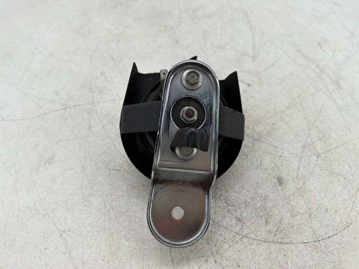 2013 Harley Street Glide Touring FLHX OEM Horn Signal Klaxon Chrome Cover
