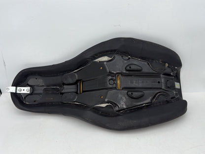 Harley-Davidson Misc  Passenger Rider Driver Seat Saddle 52000071