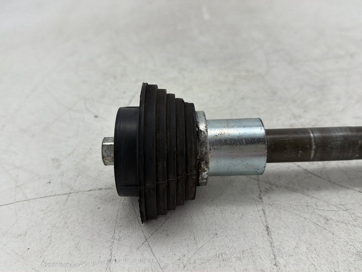 2010 Harley Electra Glide Touring Ultra OEM Rear Fork Swingarm Pivot Bolt Shaft