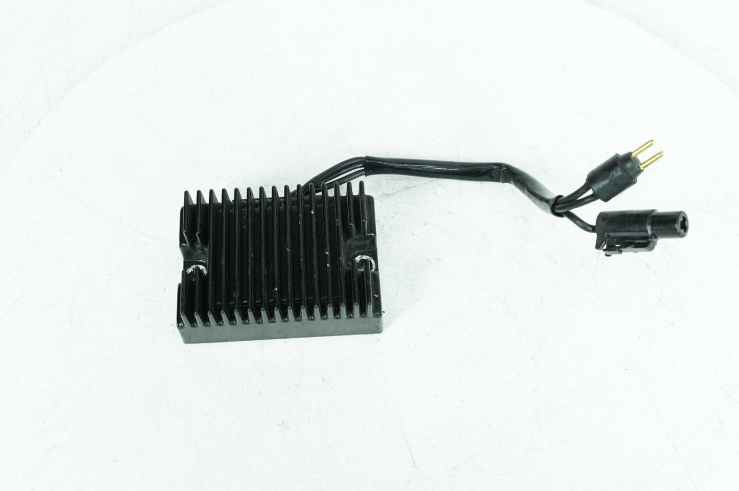1986 - 2003 Harley-Davidson Sportster Hugger Voltage Regulator Rectifier  74523-94A