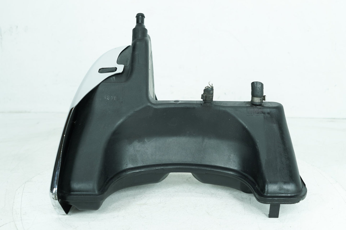 2004 - 2013 Harley-Davidson Sportster Low Oil Tank Reservoir Bottle Canister & Dipstick 62888-04B