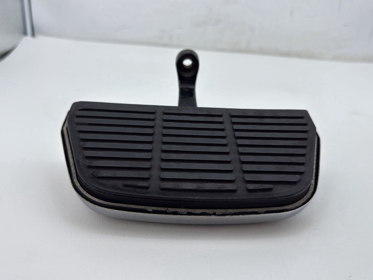 1995 Harley Road King Touring FLHR OEM 1 Passenger Floorboard Foot Rest