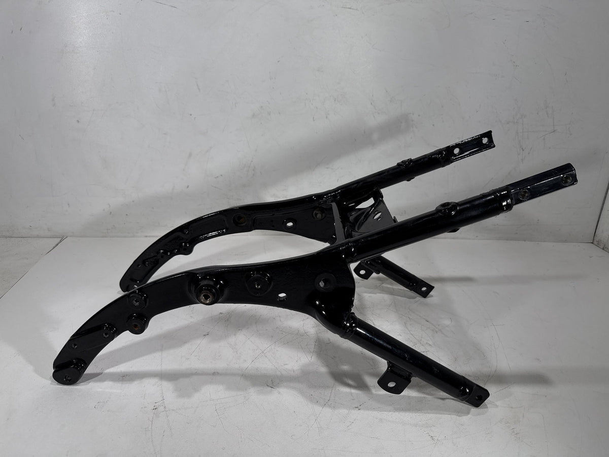 2014 Harley Electra Touring Ultra OEM Rear Back Sub Frame Rail Bar 48079-09BHP