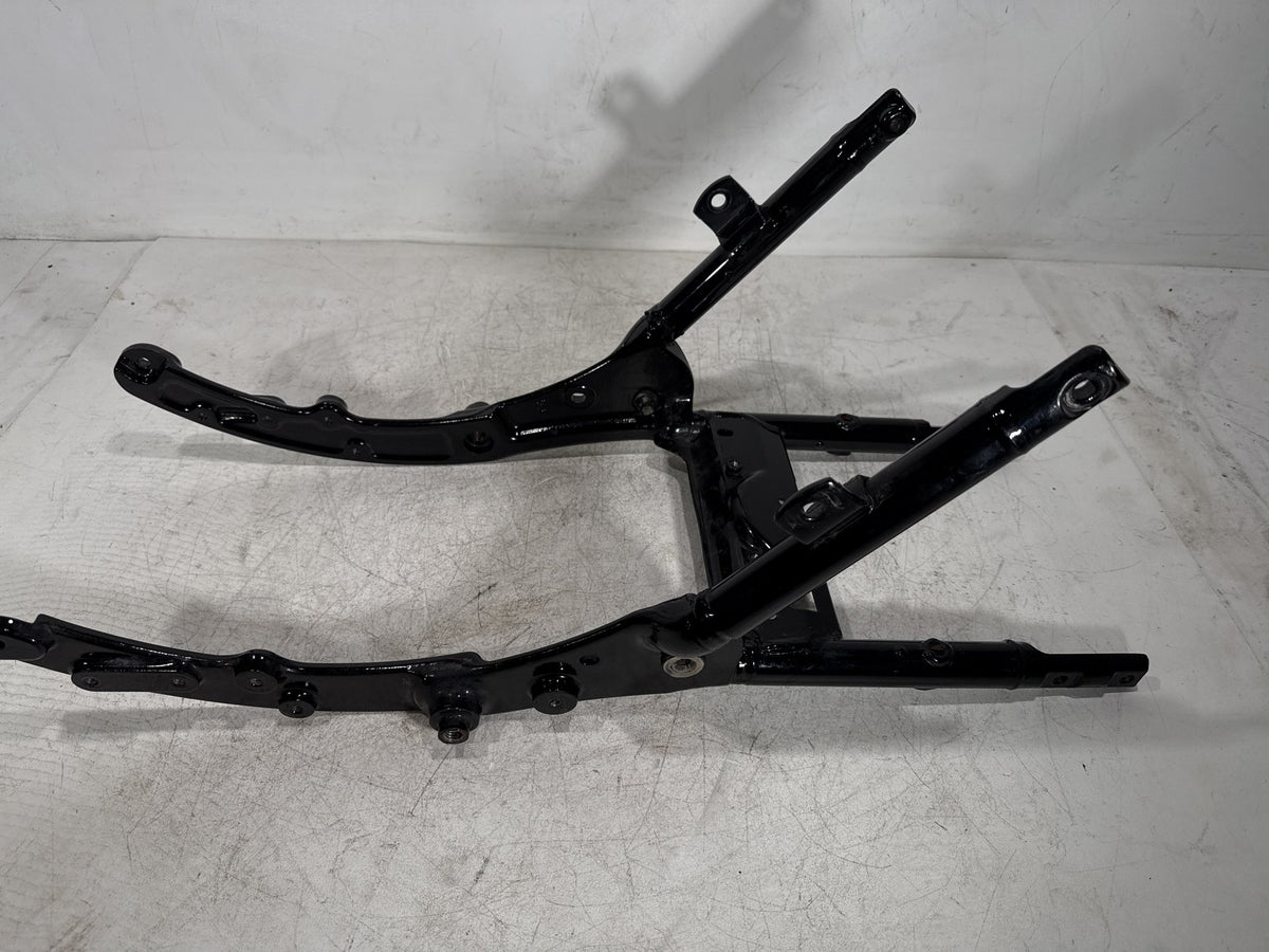 2013 Harley Electra Glide Touring OEM Rear Back Sub Frame Rail Bar 48079-09BHP