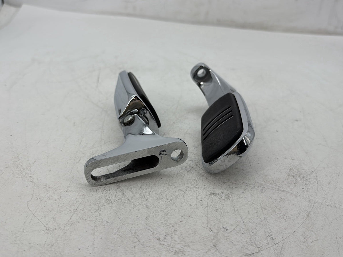 2017 Harley Road Glide Touring FLTRXS OEM Passenger Left & Right Foot Pegs