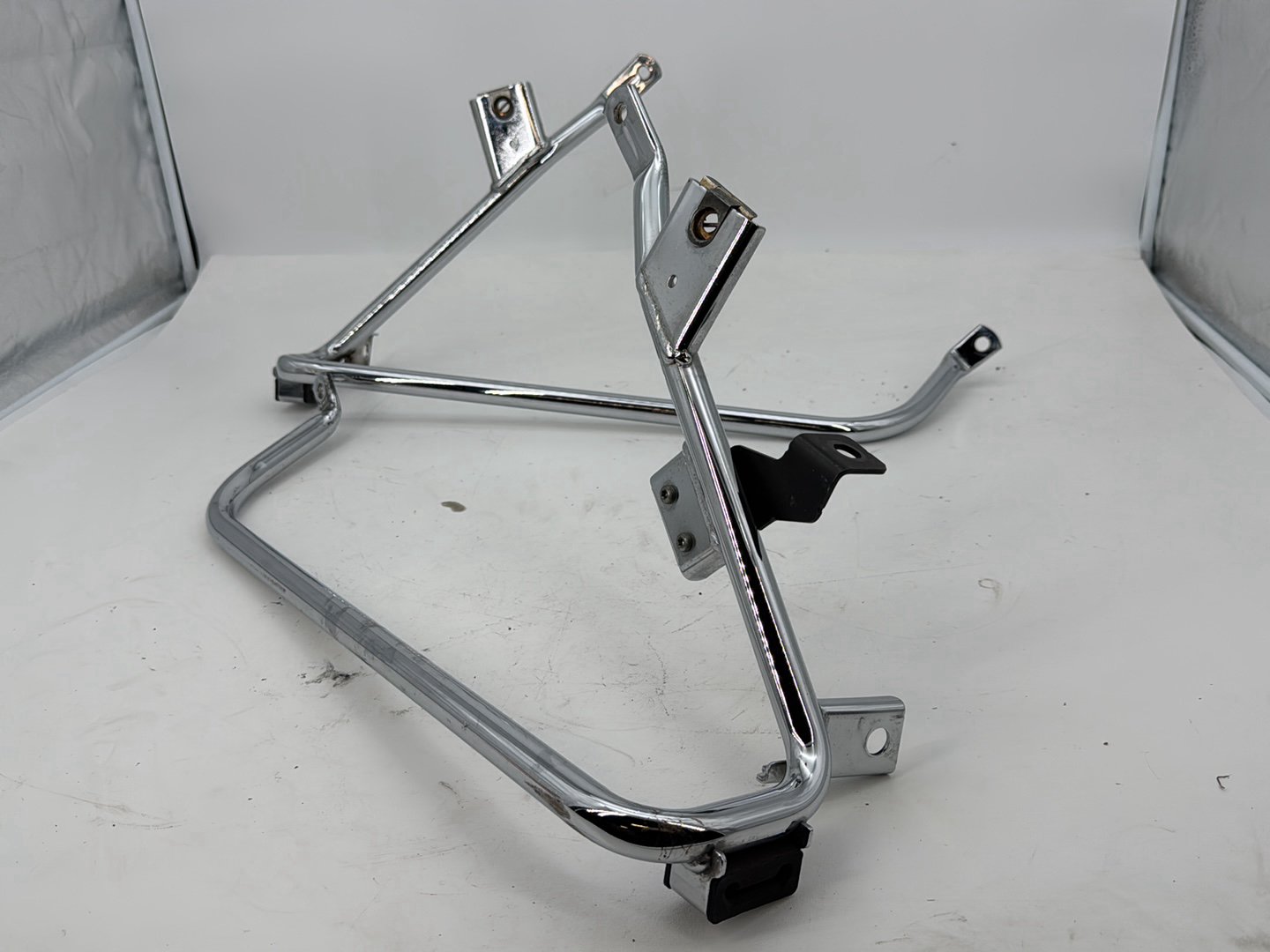 2007 - 2012 Harley-Davidson Touring Road Glide Rear Left Right Saddlebag Guard Rails Bar 	49206-09