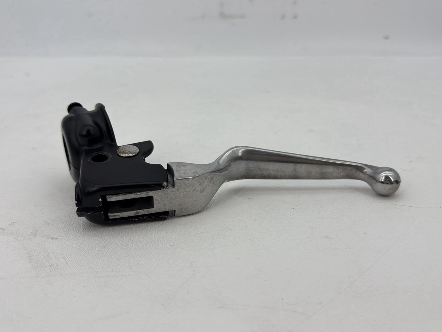 1999 - 2006 Harley-Davidson Dyna Low Rider Front Left Hand Clutch Control Lever 38608-96