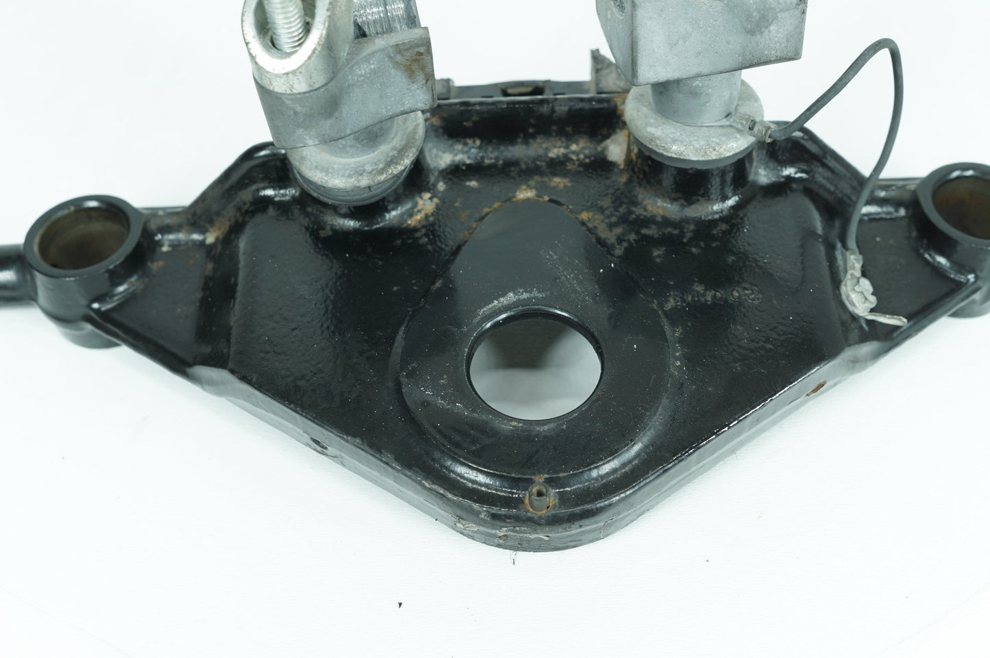 1999 - 2006 Harley-Davidson Touring Electra Glide Ultra Front Fork Upper Triple Tree Clamps 45435-95