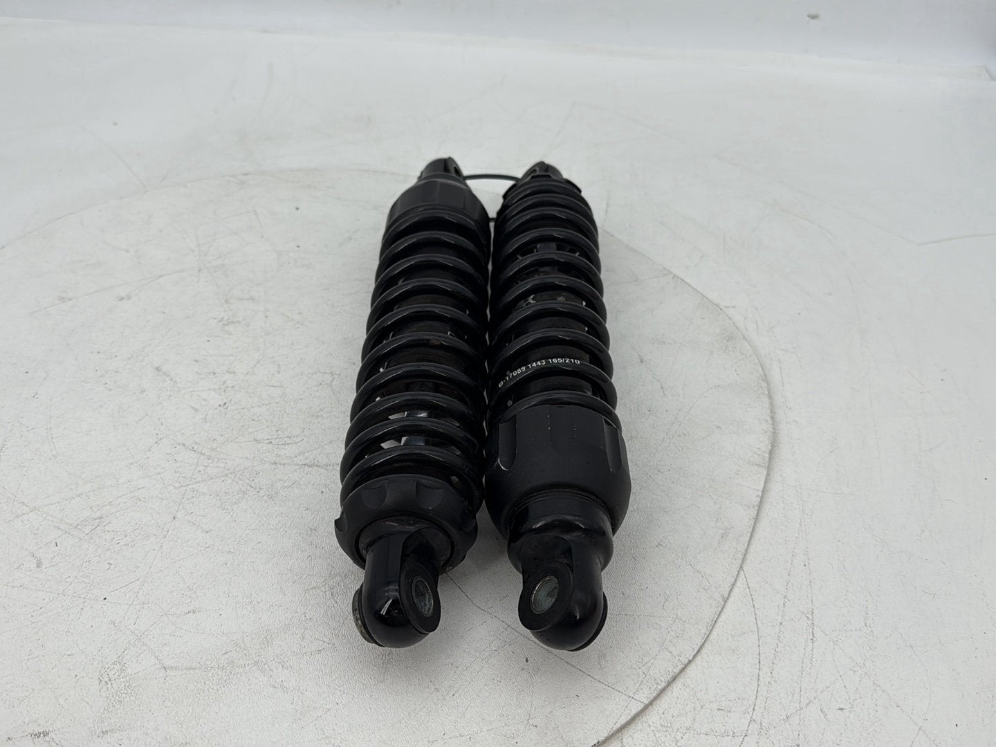 1999 - 2006 Harley-Davidson Touring Electra Glide Ultra Rear Left Right Shock Absorbers Progressive Suspension