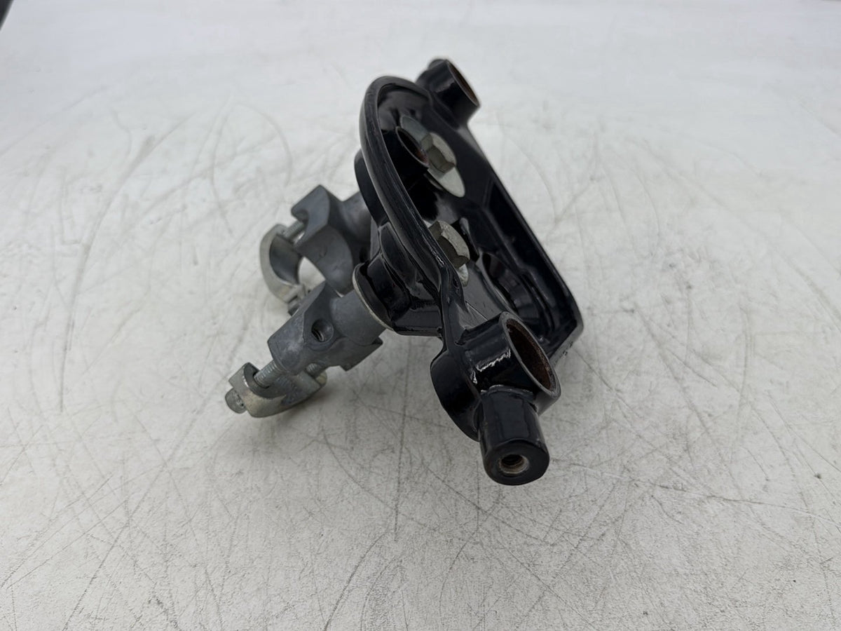 2007 Harley Electra Glide Touring Ultra OEM Front Fork Upper Triple Tree Clamps