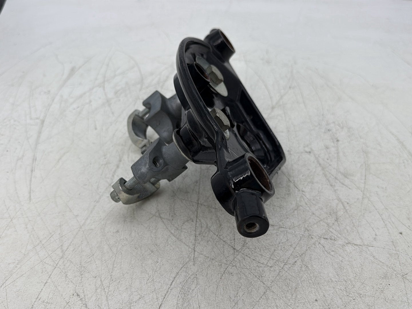 2007 Harley Electra Glide Touring Ultra FLHTCUI OEM Front Fork Upper Triple Tree Clamps
