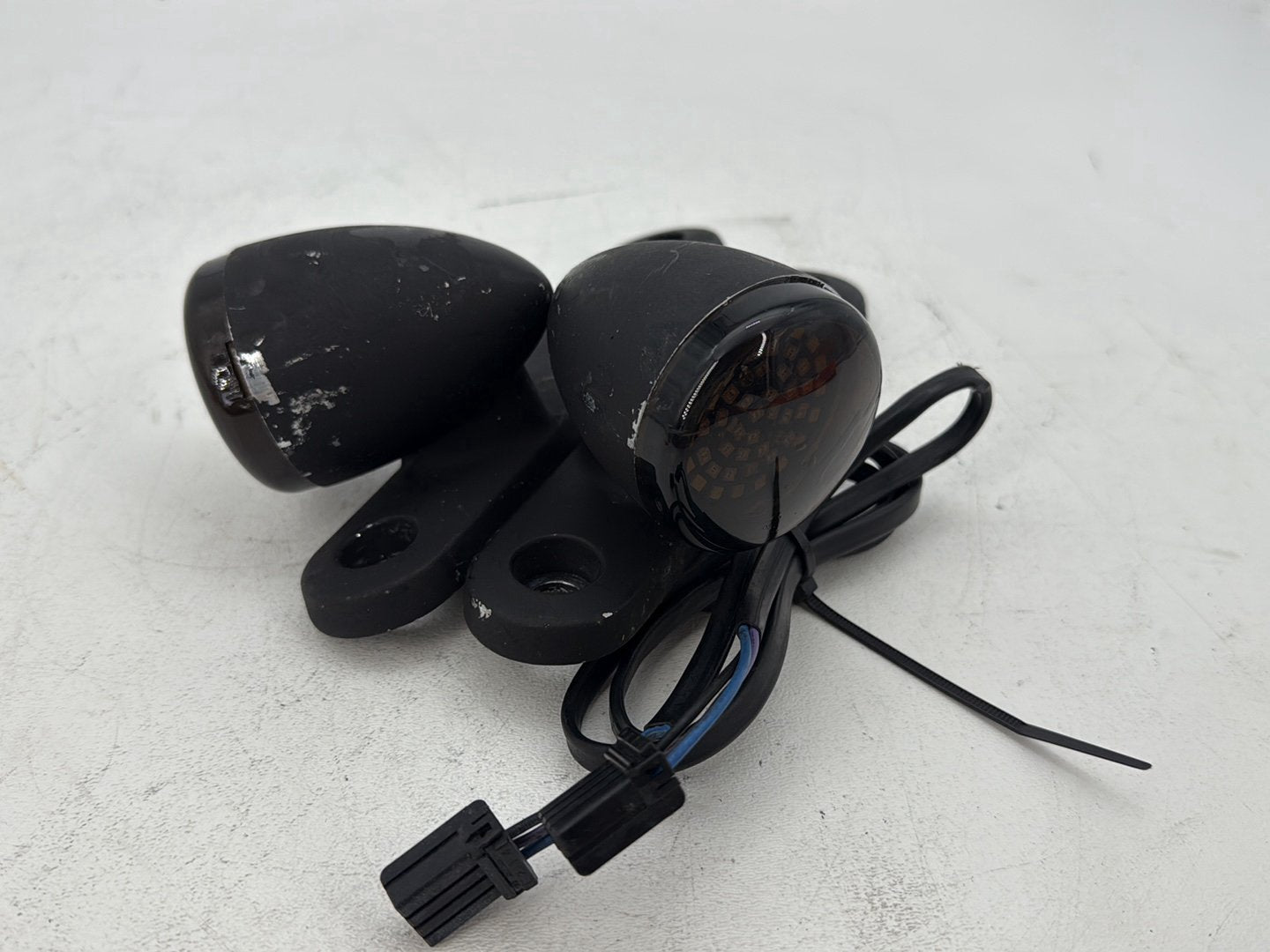 07 Harley Street Glide Touring FLHX OEM Front Left Right Turn Signal Indicators