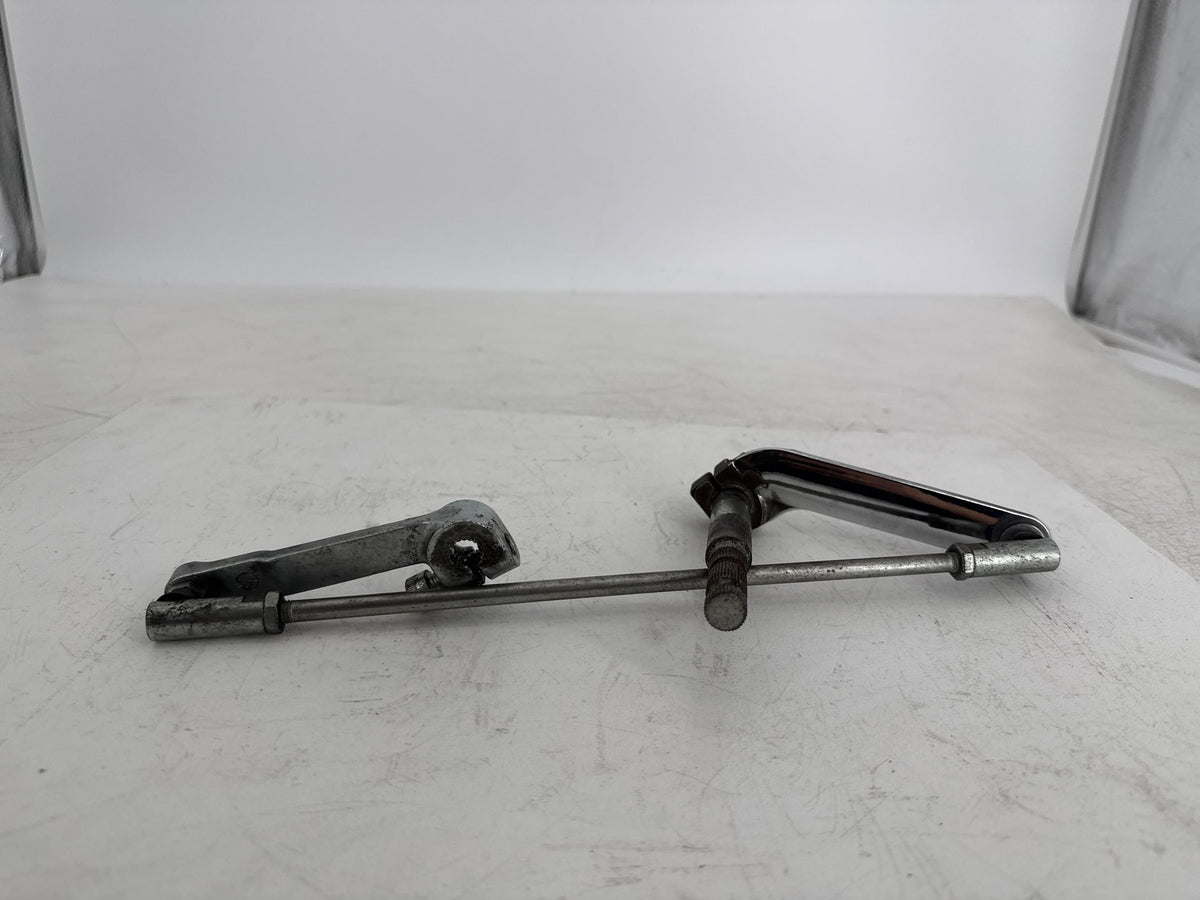 2013 Harley Street Glide Touring FLHX OEM Gear Shifter Lever Arm w/ Rod linkage