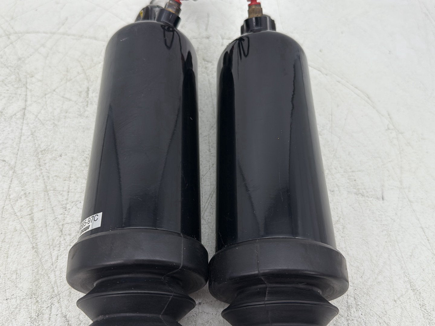 2006 Harley Road King Touring FLHRCI Classic OEM Rear Left Right Shock Absorbers