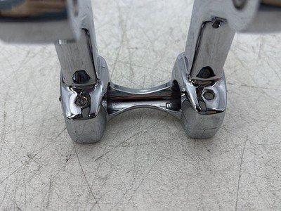 2015 Harley Dyna Low Rider FXDL OEM Front Handlebar Riser Top Clamp Chrome
