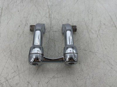 2015 Harley Dyna Low Rider FXDL OEM Front Handlebar Riser Top Clamp Chrome