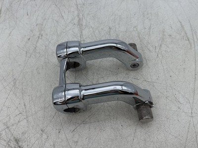 2015 Harley Dyna Low Rider FXDL OEM Front Handlebar Riser Top Clamp Chrome